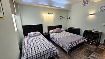 A27 Full Suite MiniDept at Plaza Acequia