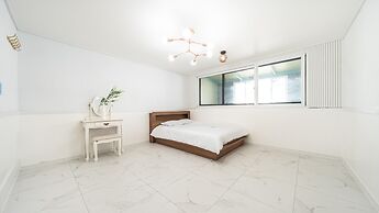 Seonjaedo Gaekkul House pet Pension