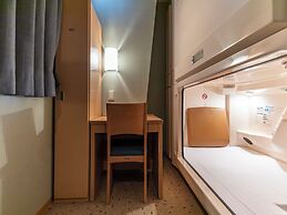 Asahi Sauna Capsule Inn Hirosaki