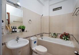 New HoLo Le Thanh Ton SaiGon