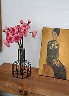 New HoLo Le Thanh Ton SaiGon