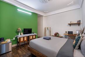 New HoLo Le Thanh Ton SaiGon