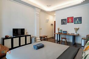 New HoLo Le Thanh Ton SaiGon