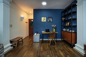 New HoLo Le Thanh Ton SaiGon