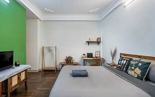 New HoLo Le Thanh Ton SaiGon