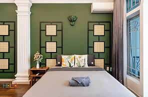 New HoLo Le Thanh Ton SaiGon