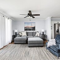 Hometown Hideaway - 4BR 2 5BA Pool Game Room