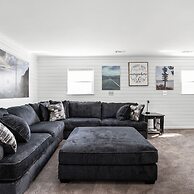 Hometown Hideaway - 4BR 2 5BA Pool Game Room