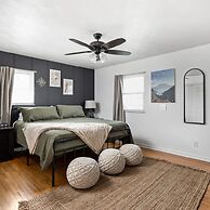 Hometown Hideaway - 4BR 2 5BA Pool Game Room