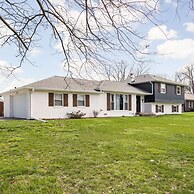 Hometown Hideaway - 4BR 2 5BA Pool Game Room