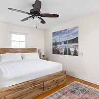 Hometown Hideaway - 4BR 2 5BA Pool Game Room