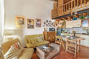 Grotten Loft with lake view and pool