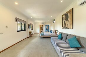 Komodo Suites Downtown