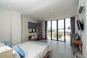 Komodo Suites Downtown