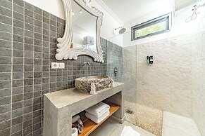 Komodo Suites Downtown