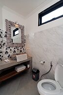 Komodo Suites Downtown