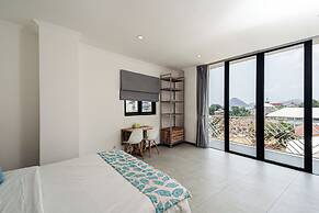 Komodo Suites Downtown