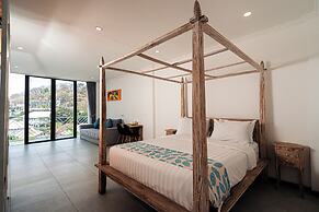 Komodo Suites Downtown