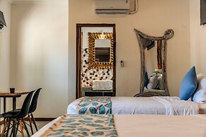 Komodo Suites Downtown