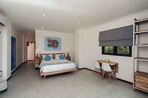 Komodo Suites Downtown