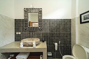 Komodo Suites Downtown