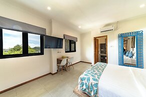 Komodo Suites Downtown