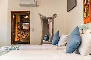 Komodo Suites Downtown