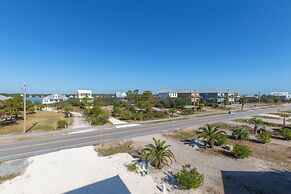 It’s Fox O'Clock Somewhere with Private Pool