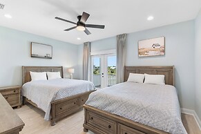 It’s Fox O'Clock Somewhere with Private Pool