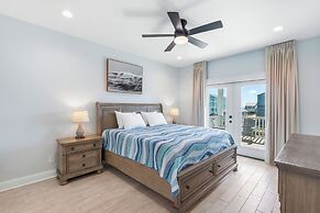 It’s Fox O'Clock Somewhere with Private Pool