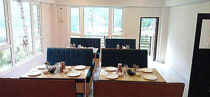 FLORET RESORT LACHUNG