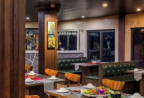 JK Sapa Homestay & Swimming Pool