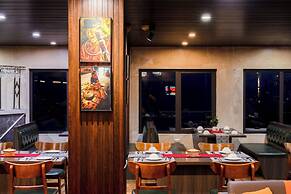 JK Sapa Homestay & Swimming Pool