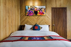 JK Sapa Homestay & Swimming Pool