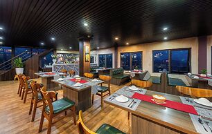 JK Sapa Homestay & Swimming Pool