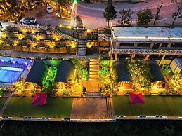 JK Sapa Homestay & Swimming Pool