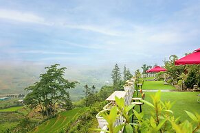 JK Sapa Homestay & Swimming Pool