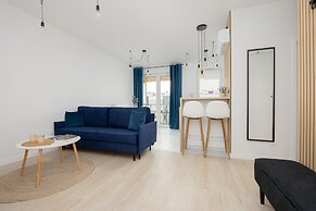Herbu Oksza Apartment Warsaw by Renters