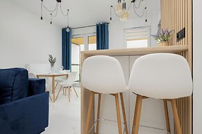 Herbu Oksza Apartment Warsaw by Renters