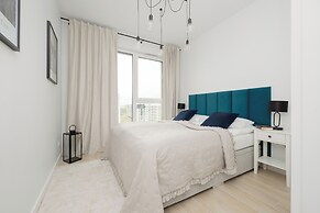 Herbu Oksza Apartment Warsaw by Renters