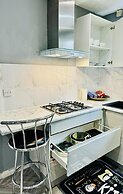 4 Bedrooms Full House Stourbridge Birmingham