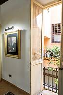 Trevi Fountain Apartment