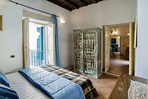 Trevi Fountain Apartment