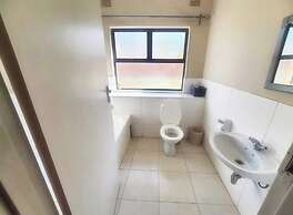 Remarkable 2-bed Apartment in Harare