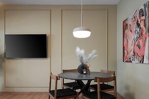 Aria Luxury Apartment