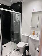 Hoopers Sandy Beach Guest Rooms