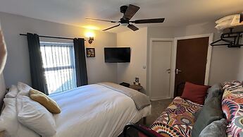 Hoopers Sandy Beach Guest Rooms