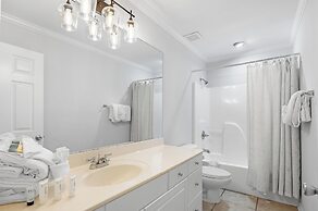 The Sandy Fox West with Pool