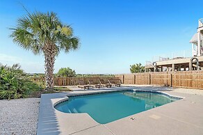 The Sandy Fox West with Pool