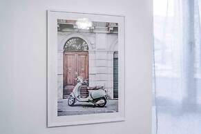 Comfy Four Bedroom House with parking